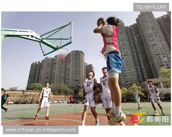 篮球让青春的汗水更有价值，篮球是青春