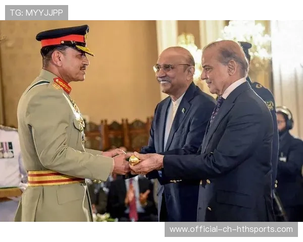 美巴谈判80分钟，特朗普微笑同框引印度媒体不满：外交新风向，美国政府和特朗普在谈判中行为